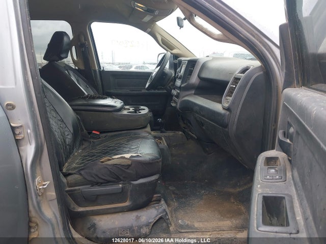 RAM 3500 Tradesman 2020 3C63R3CL1LG264099 Image 5