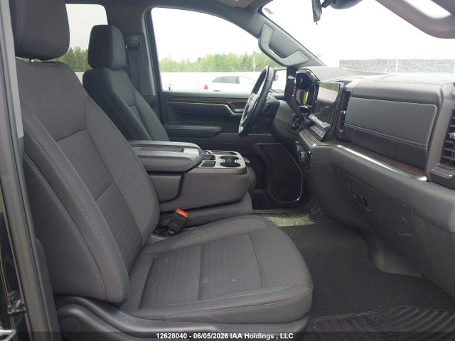 2025 Chevrolet Silverado K1500 Lt მანქანა იყიდება აუქციონზე, vin: 3GCUKDED3SG193273, აუქციონის ნომერი: 12628040