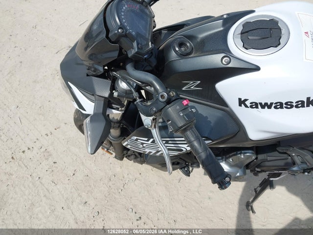 JKAEREH16KDA40971 Kawasaki Er650 H
