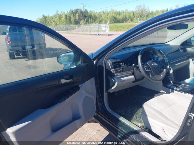 Продажа на аукционе авто 2014 Toyota Camry Le, vin: 4T1BF1FK3EU740756, номер лота: 12628062