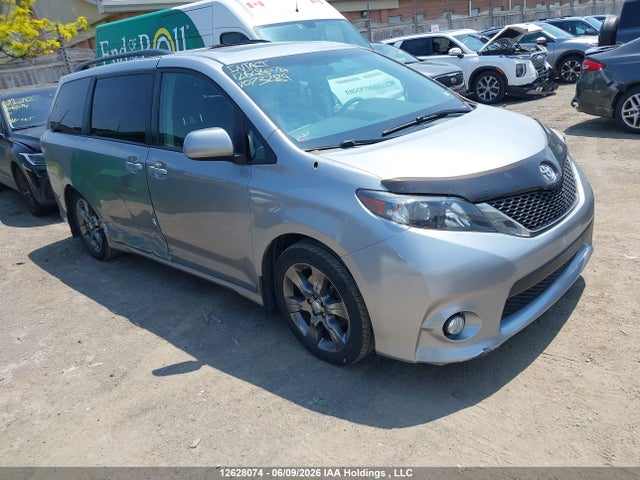 Aukcja sprzedaży 2011 Toyota Sienna, vin: 5TDXK3DC8BS073289, numer aukcji: 12628074