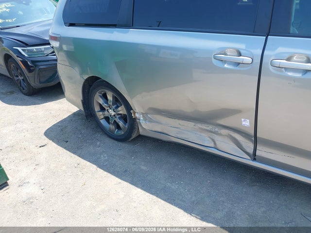 Aukcja sprzedaży 2011 Toyota Sienna, vin: 5TDXK3DC8BS073289, numer aukcji: 12628074