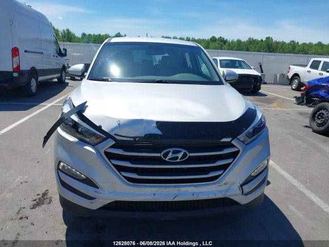 2017 Hyundai Tucson მანქანა იყიდება აუქციონზე, vin: KM8J23A43HU398287, აუქციონის ნომერი: 12628076