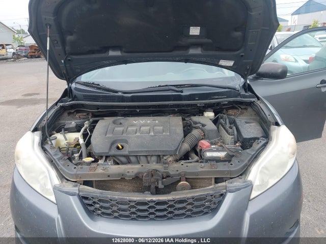 12628080 :رقم المزاد ، 2T1KU4EE2AC438793 vin ، 2010 Toyota Matrix مزاد بيع
