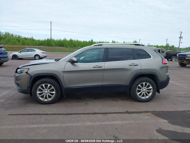 2019 Jeep Cherokee North მანქანა იყიდება აუქციონზე, vin: 1C4PJMCXXKD177372, აუქციონის ნომერი: 12628128