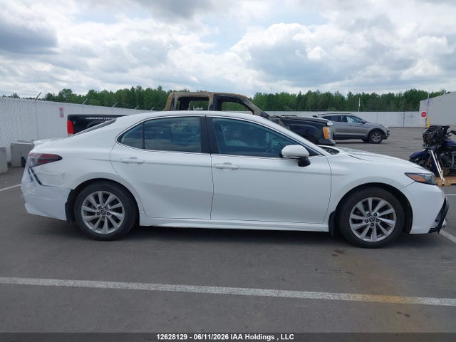 2021 Toyota Camry მანქანა იყიდება აუქციონზე, vin: 4T1G11AK0MU451103, აუქციონის ნომერი: 12628129