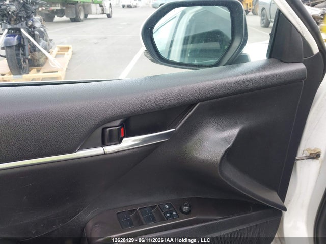 2021 Toyota Camry მანქანა იყიდება აუქციონზე, vin: 4T1G11AK0MU451103, აუქციონის ნომერი: 12628129