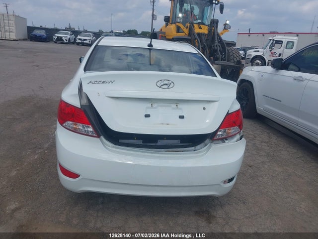 Продажа на аукционе авто 2013 Hyundai Accent Gls, vin: KMHCU4AE8DU290016, номер лота: 12628140