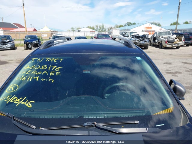 12628176 :رقم المزاد ، 1C4PJMBS3FW616119 vin ، 2015 Jeep Cherokee Trailhawk مزاد بيع