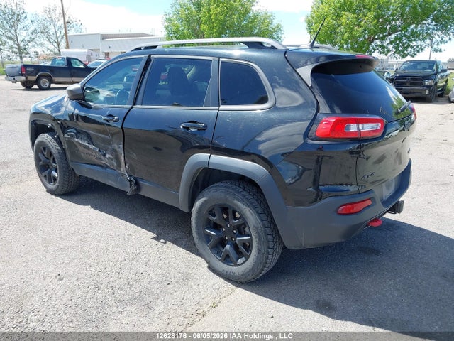 12628176 :رقم المزاد ، 1C4PJMBS3FW616119 vin ، 2015 Jeep Cherokee Trailhawk مزاد بيع