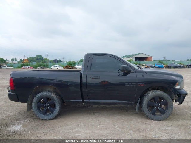 3C6JR6AT3GG300215 RAM 1500 St