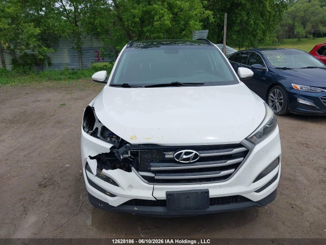 KM8J33A47HU534305 Hyundai TUCSON SE