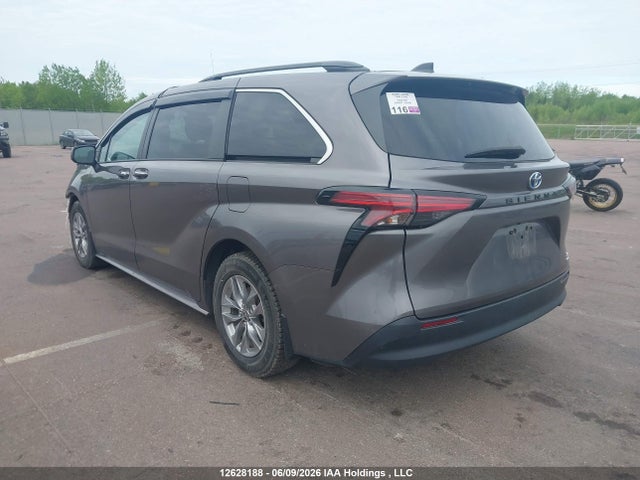 2022 Toyota Sienna Xle 8-passenger მანქანა იყიდება აუქციონზე, vin: 5TDGRKEC4NS094150, აუქციონის ნომერი: 12628188
