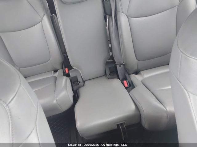2022 Toyota Sienna Xle 8-passenger მანქანა იყიდება აუქციონზე, vin: 5TDGRKEC4NS094150, აუქციონის ნომერი: 12628188