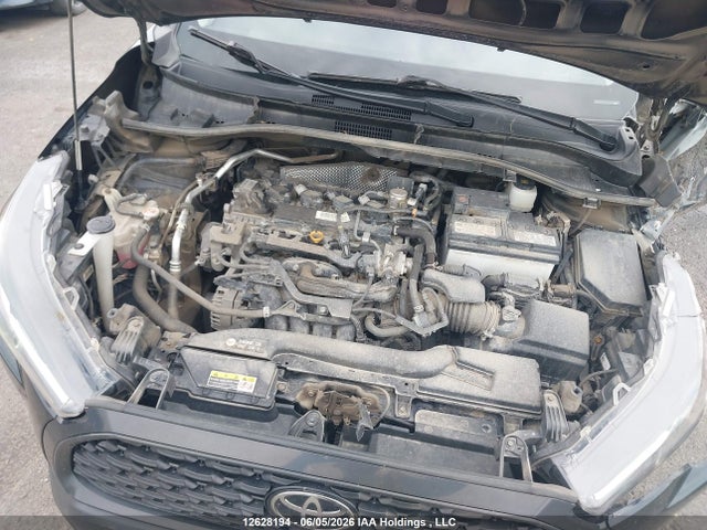 12628194 :رقم المزاد ، 7MUCAABG1RV081990 vin ، 2024 Toyota Corolla Cross Le مزاد بيع