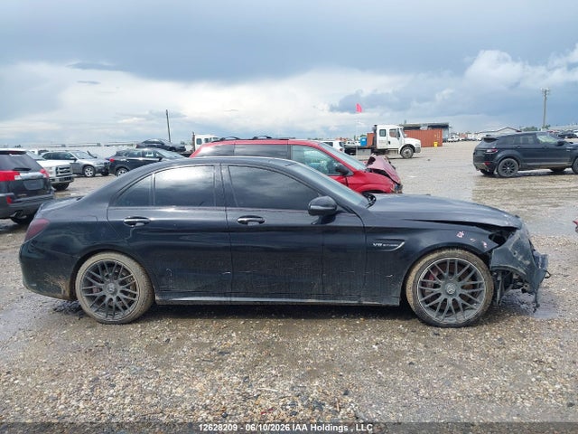 2018 Mercedes-benz C-class მანქანა იყიდება აუქციონზე, vin: 55SWF8HB4JU261484, აუქციონის ნომერი: 12628209