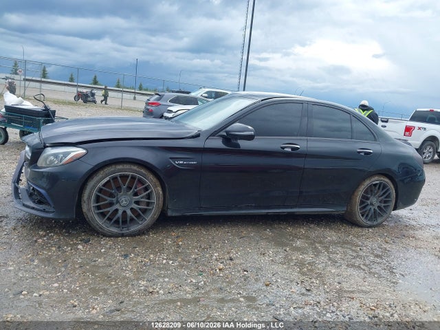 2018 Mercedes-benz C-class მანქანა იყიდება აუქციონზე, vin: 55SWF8HB4JU261484, აუქციონის ნომერი: 12628209
