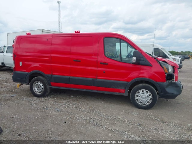 1FTYR1ZM3FKA61098 Ford Transit T-250