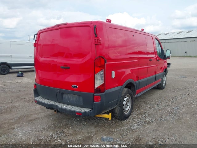 1FTYR1ZM3FKA61098 Ford Transit T-250