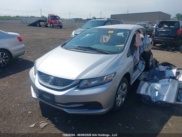 Honda Civic Lx 2015 2HGFB2F41FH027319 Image 2