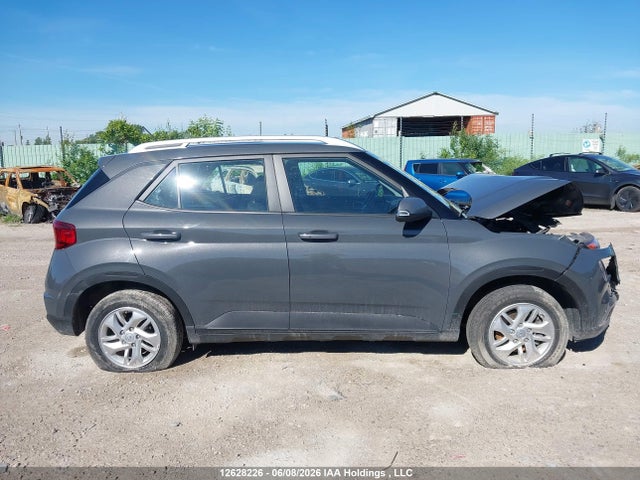Hyundai Venue Preferred 2025 KMHRC8A32SU354079 Image 14