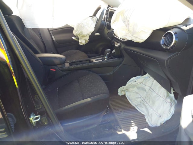 Продажа на аукционе авто 2024 Nissan Kicks, vin: 3N1CP5CV1RL579872, номер лота: 12628238