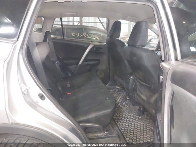 Toyota RAV4 LE 2016 2T3ZFREV0GW242128 Image 8
