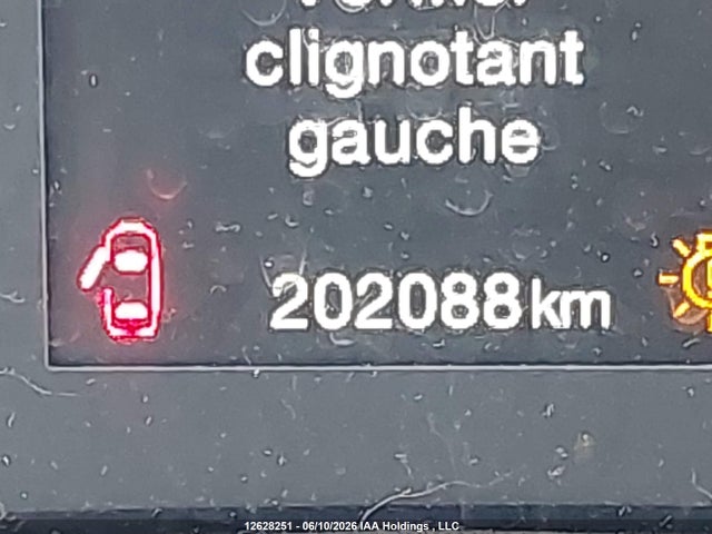 12628251 :رقم المزاد ، ZACCJAAT0FPC15373 vin ، 2015 Jeep Renegade Sport مزاد بيع