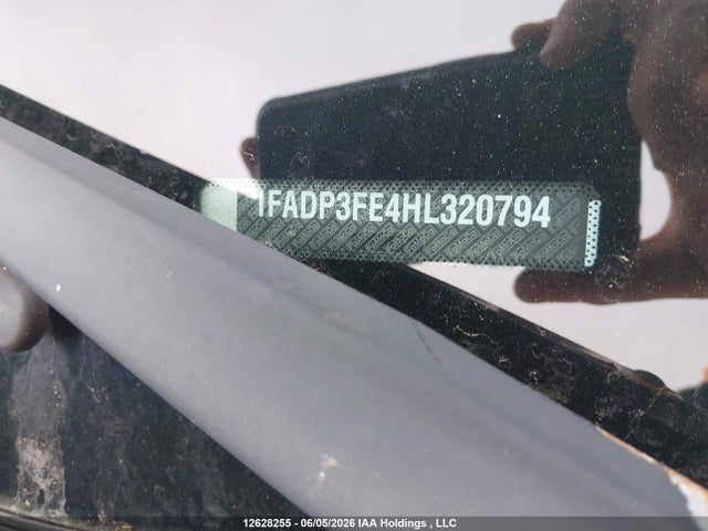 Ford FOCUS SE 2017 1FADP3FE4HL320794 Image 20