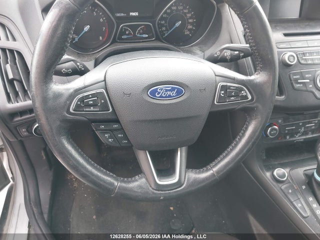 Ford FOCUS SE 2017 1FADP3FE4HL320794 Image 22