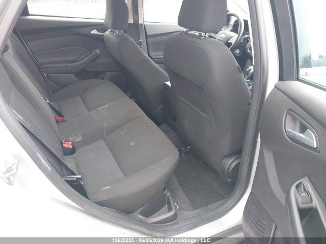 Ford FOCUS SE 2017 1FADP3FE4HL320794 Image 8