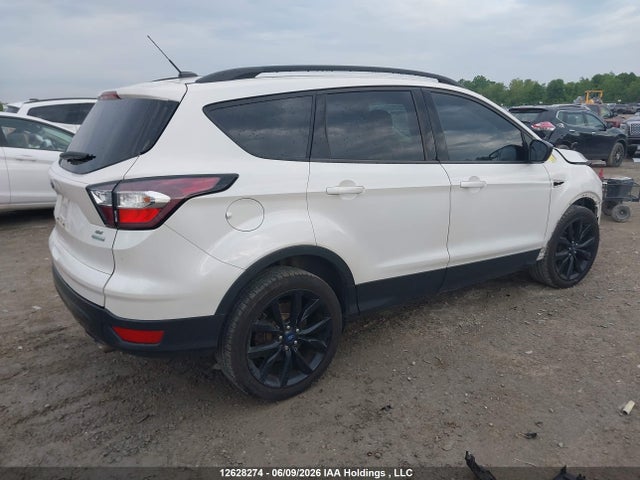 1FMCU0GD0JUD39485 Ford ESCAPE SE