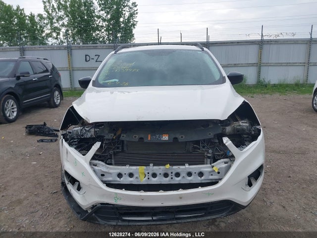 1FMCU0GD0JUD39485 Ford ESCAPE SE