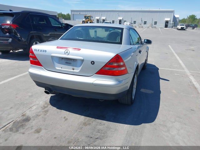 Aukcja sprzedaży 1998 Mercedes-benz Slk 230 Kompressor, vin: WDBKK47F0WF066539, numer aukcji: 12628283