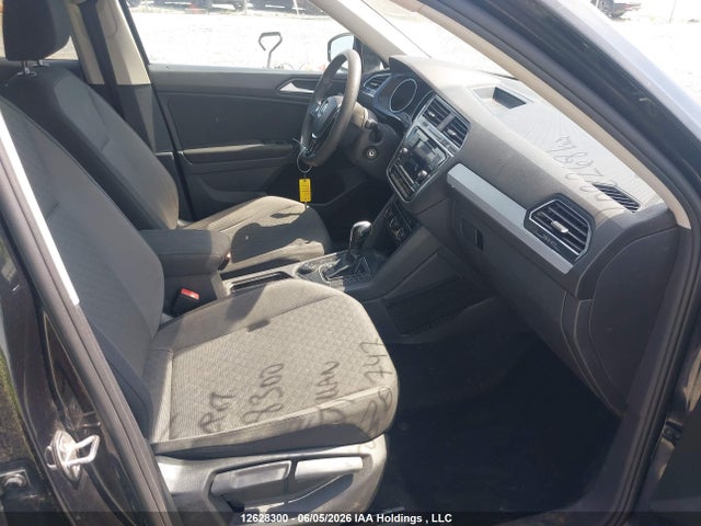 Продажа на аукционе авто 2019 Volkswagen Tiguan S, vin: 3VV0B7AX8KM180747, номер лота: 12628300