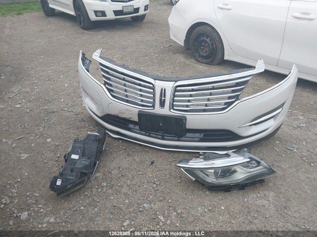 Lincoln MKC 2015 5LMCJ2A9XFUJ08185 Image 12
