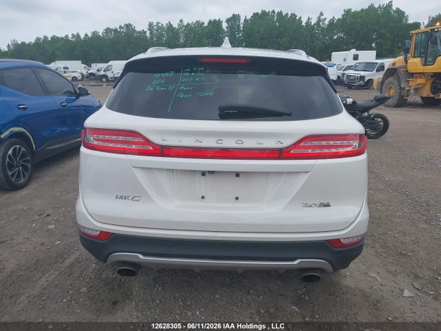 Lincoln MKC 2015 5LMCJ2A9XFUJ08185 Image 17