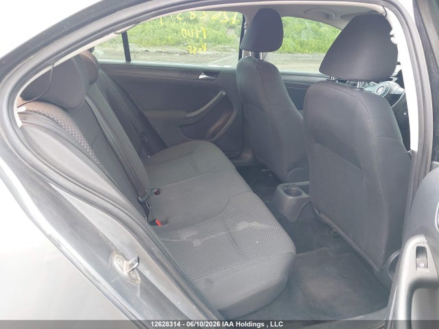 Продаж на аукціоні авто 2011 Volkswagen Jetta 2.0l Trendline/2.0l Trendline+, vin: 3VW2K7AJ8BM383153, номер лоту: 12628314