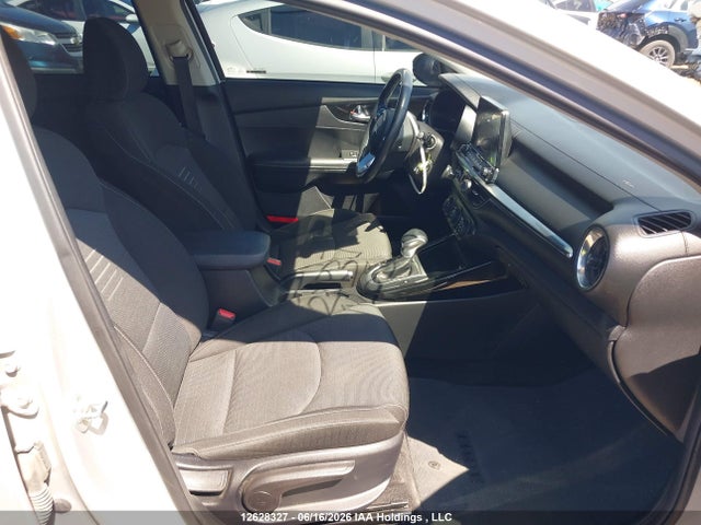 KIA Forte 2019 3KPF54AD4KE112007 Image 5