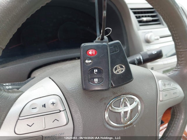 2011 Toyota Camry Se/le/xle მანქანა იყიდება აუქციონზე, vin: 4T1BF3EK0BU768054, აუქციონის ნომერი: 12628353