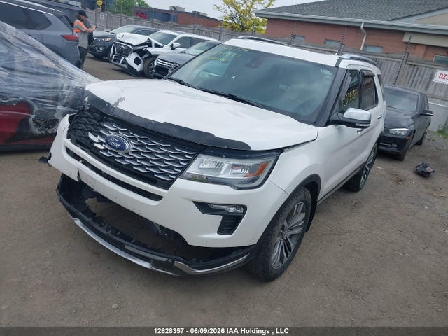 Ford Explorer Platinum 2018 1FM5K8HT0JGB70523 Image 2