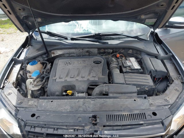1VWAN7A3XEC113447 Volkswagen Passat