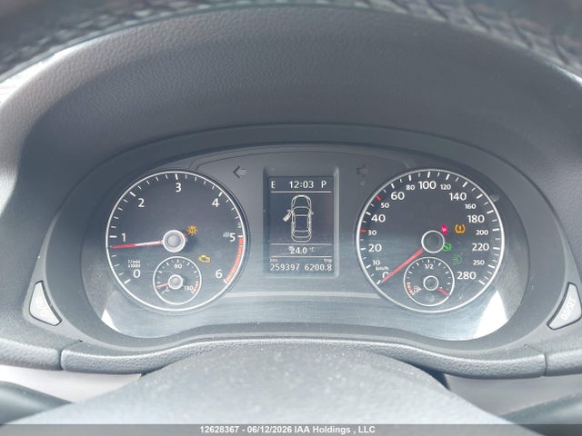1VWAN7A3XEC113447 Volkswagen Passat