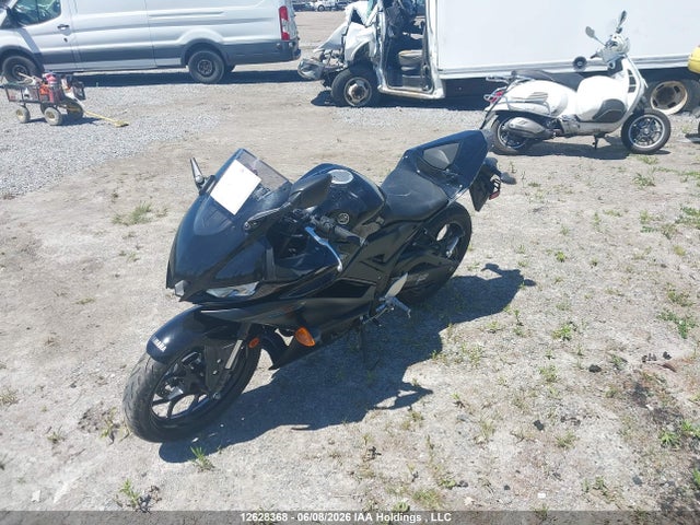 Yamaha Yzfr3 A 2023 MH3RH18N8PK002357 Image 2