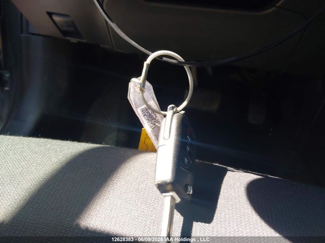 5YFB4MDE0RP216363 Toyota COROLLA LE