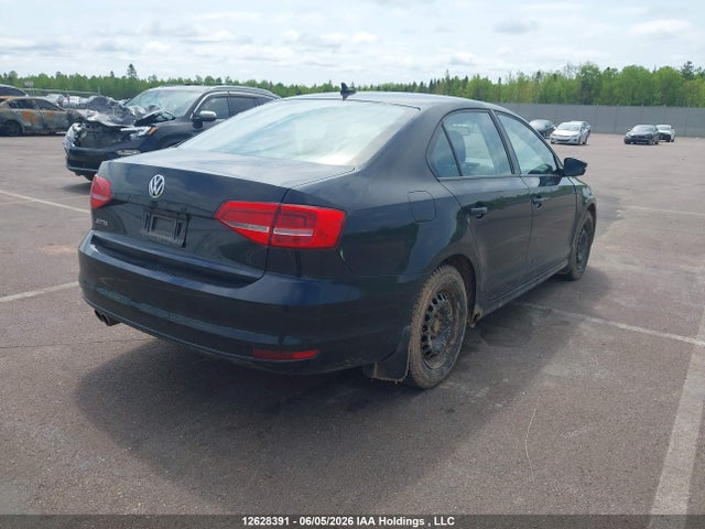 2015 Volkswagen Jetta 2.0l Trendline/2.0l Trendline+ მანქანა იყიდება აუქციონზე, vin: 3VW2K7AJ9FM348918, აუქციონის ნომერი: 12628391