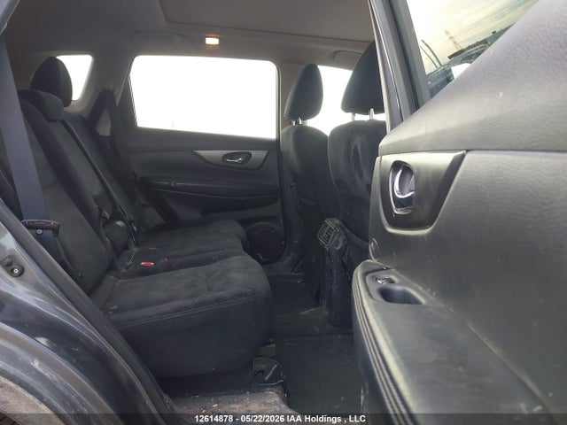 12614878 :رقم المزاد ، 5N1AT2MV1FC803304 vin ، 2015 Nissan Rogue S/sl/sv مزاد بيع