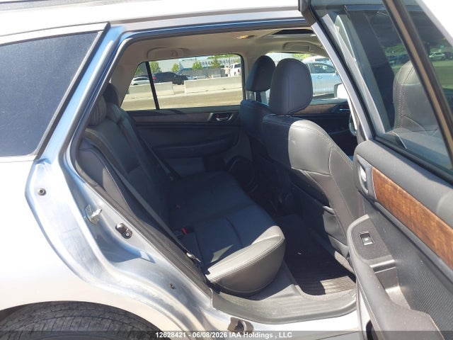 Продажа на аукционе авто 2015 Subaru Outback 2.5i Limited Package, vin: 4S4BSCNC3F3358543, номер лота: 12628421
