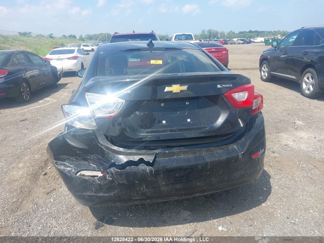 2018 Chevrolet Cruze Premier Auto მანქანა იყიდება აუქციონზე, vin: 1G1BF5SM2J7142761, აუქციონის ნომერი: 12628422