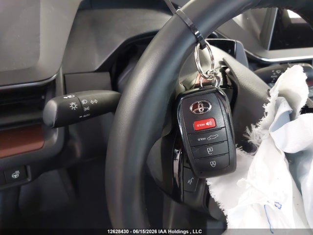 2024 Toyota Prius Prime Xse Premium მანქანა იყიდება აუქციონზე, vin: JTDACACU9R3014135, აუქციონის ნომერი: 12628430